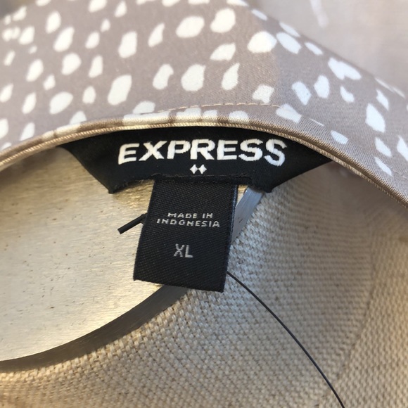 Express Top - Picture 5 of 7